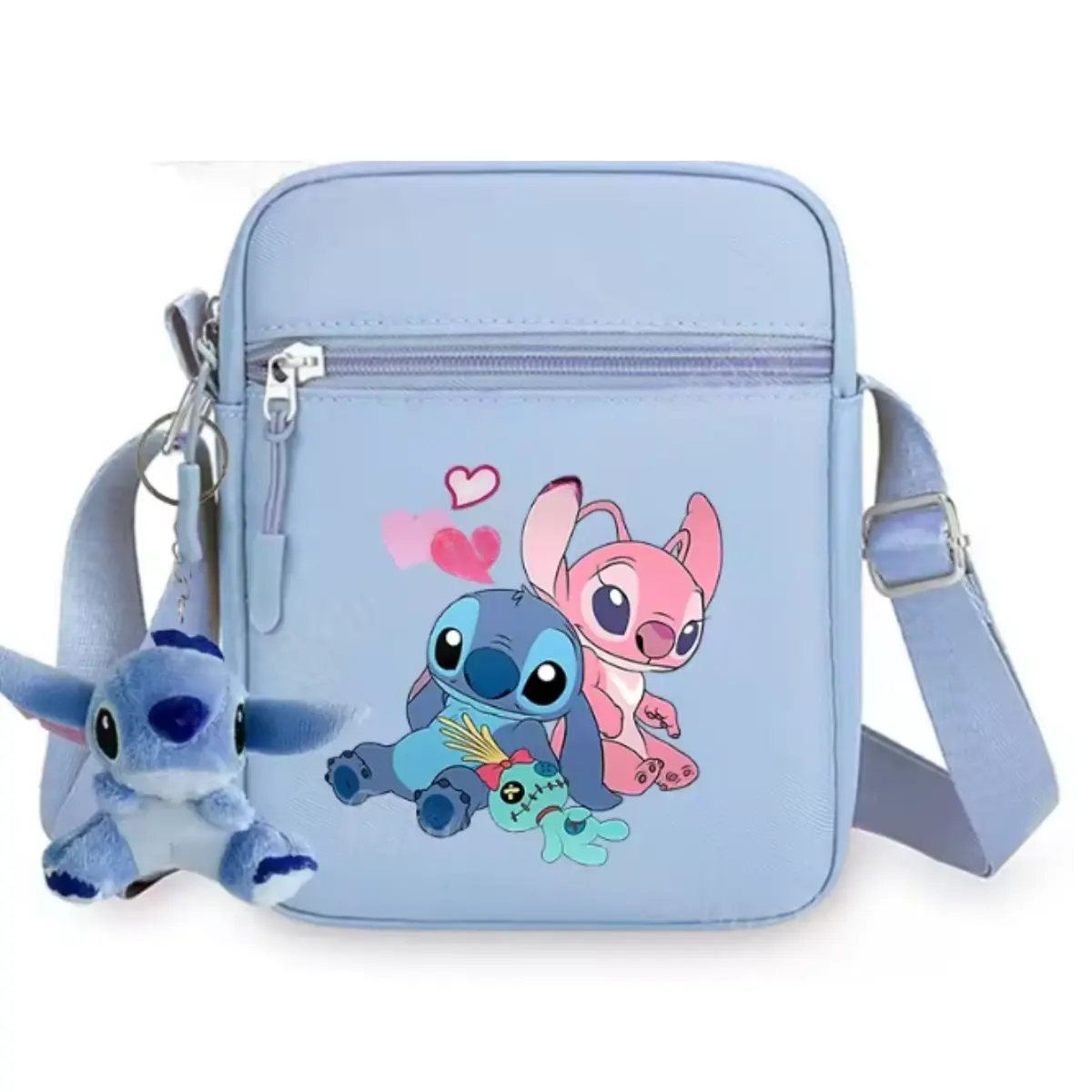 Jasnoniebieska torebka na ramię z nadrukiem postaci Stitch ozdobiona zawieszką – pluszową maskotką Stitcha