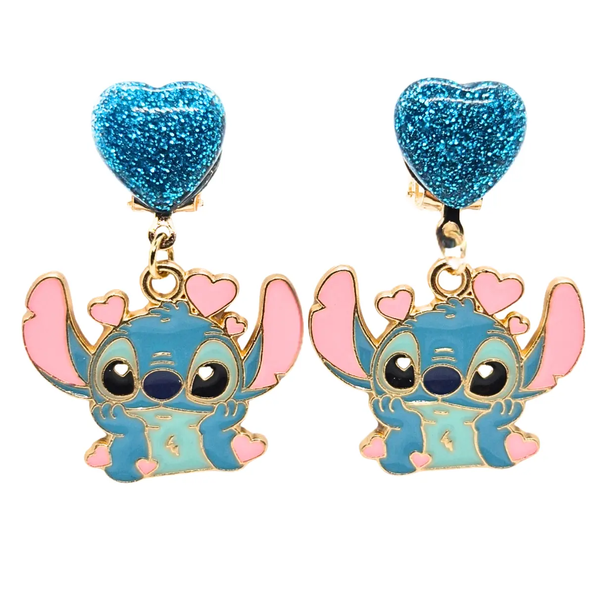 Kolczyki klipsy z brokatowym serduszkiem i stitchem w złotej oprawie